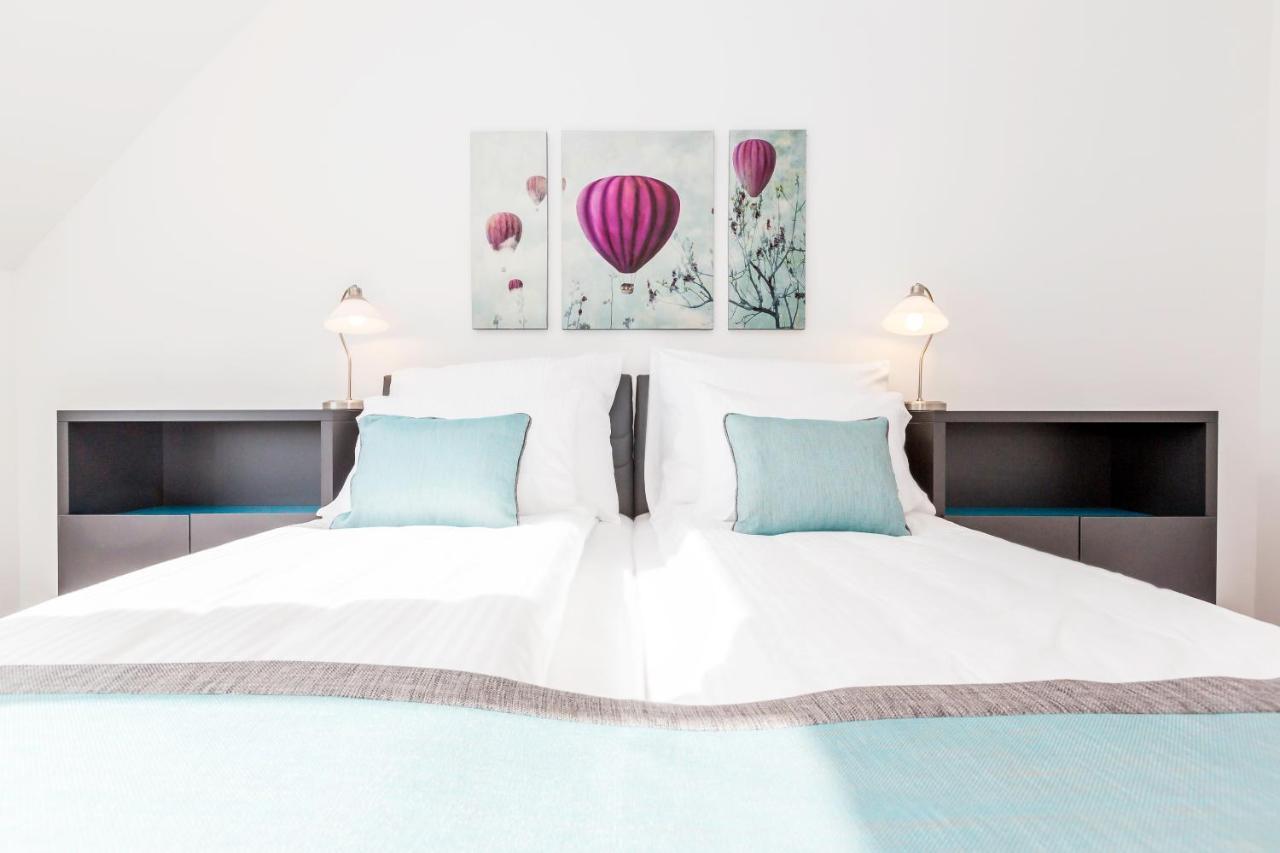 Simtown Suite Apartments Вена Экстерьер фото